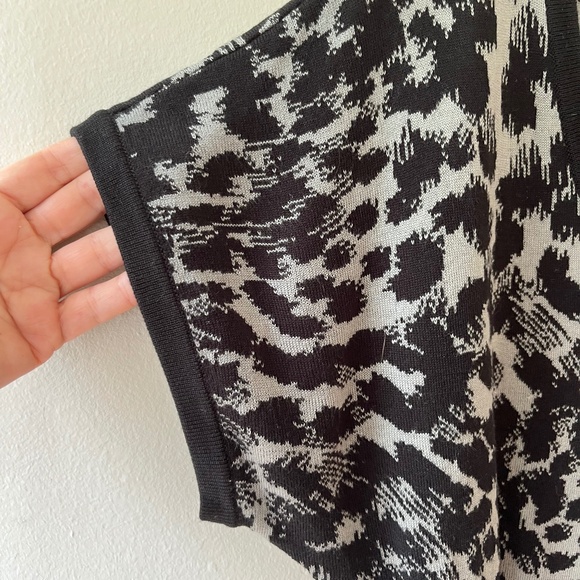 Calvin Klein Sz L Black Gray Sweater Knit Midi Shirt Dress Belted Short Sleeve - Picture 3 of 7